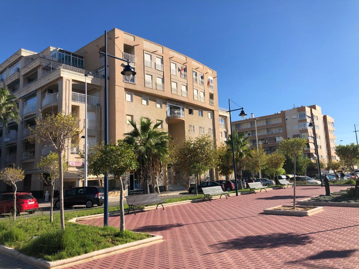 Apartamento Santa Pola"The Guitar" 300 M De La Playa Extérieur photo
